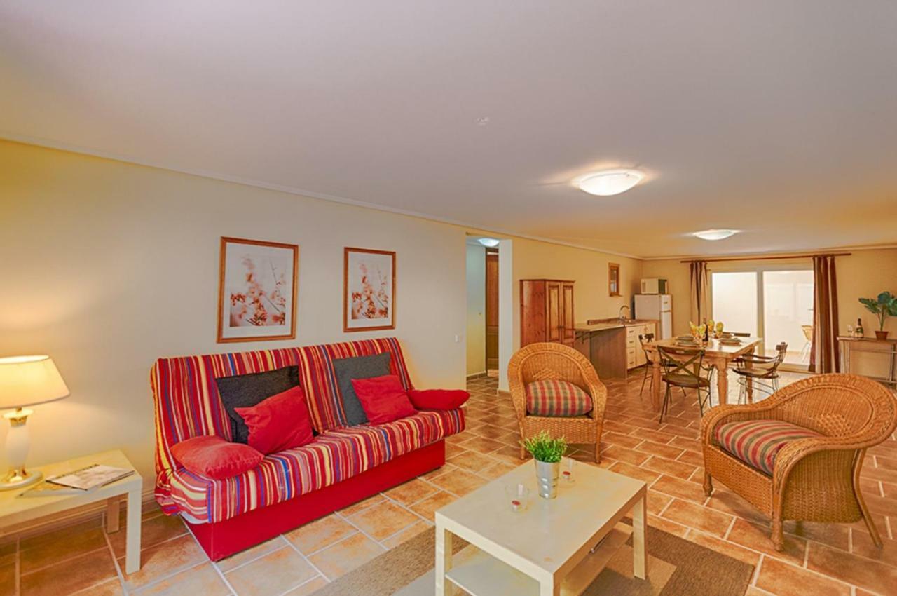 Villas Guzman - Bernia Calp Exterior foto